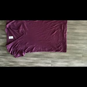 PINK Maroon Short Sleeve Vneck